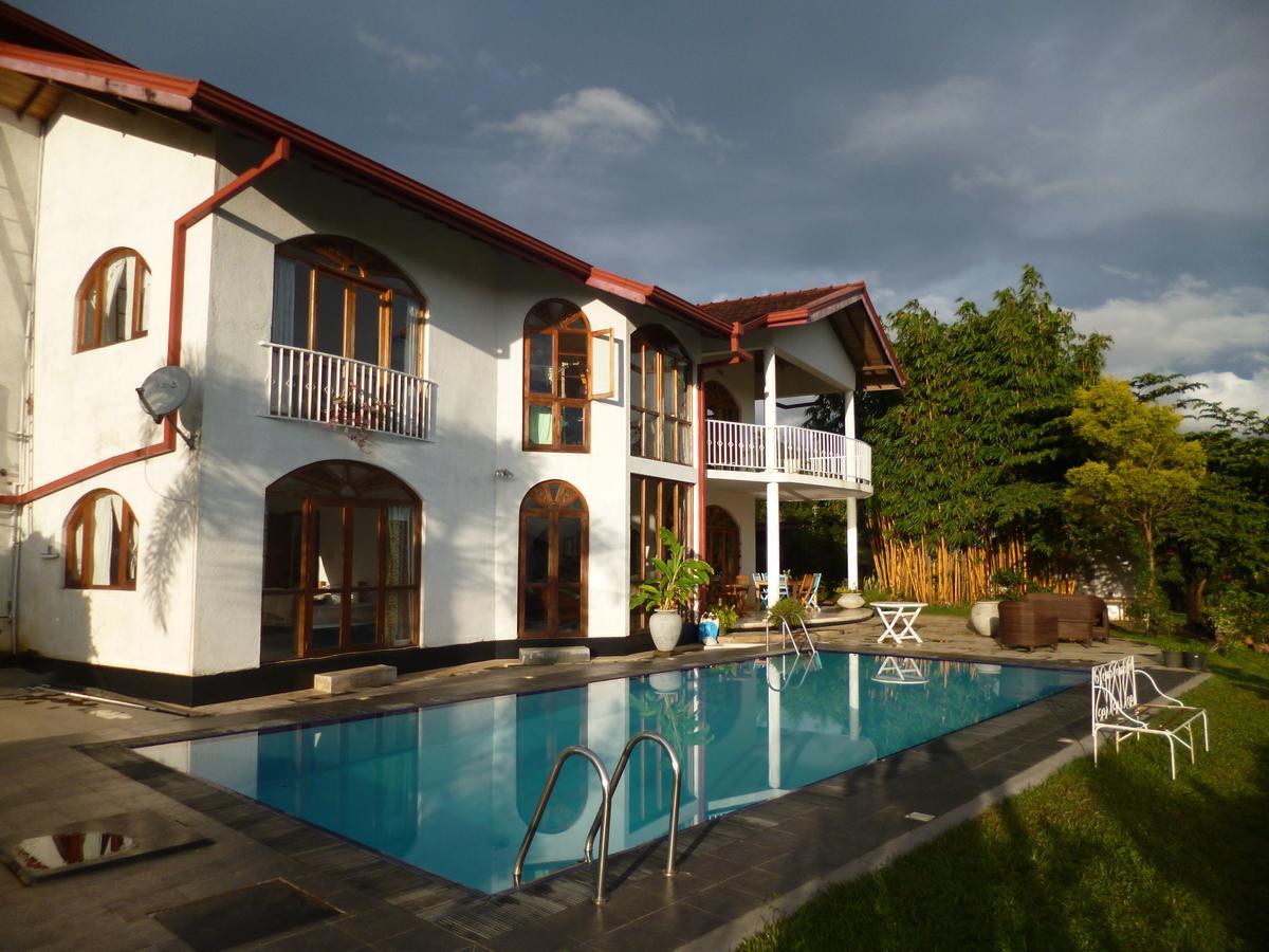 Summit View Bed & Breakfast Kandy Bagian luar foto